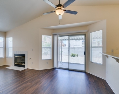 8216 Ogee Drive - Photo Thumbnail 11