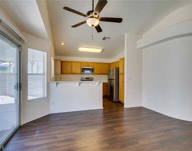 8216 Ogee Drive - Photo Thumbnail 13
