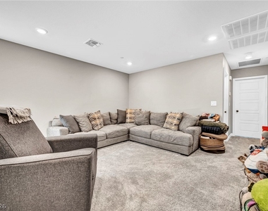2394 Bellinzona Place - Photo Thumbnail 23