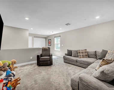 2394 Bellinzona Place - Photo Thumbnail 22