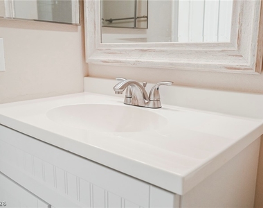 2343 Brockton Way - Photo Thumbnail 33