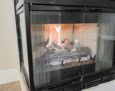 2343 Brockton Way - Photo Thumbnail 16