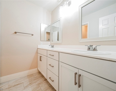 2343 Brockton Way - Photo Thumbnail 52