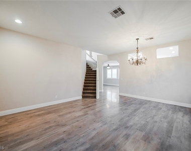 2343 Brockton Way - Photo Thumbnail 7