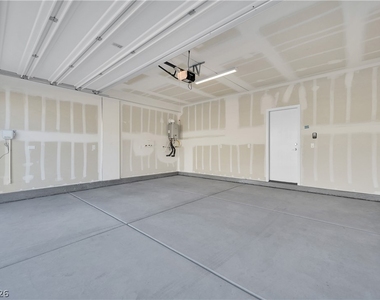 10265 Restless River Street - Photo Thumbnail 35