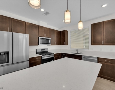 10265 Restless River Street - Photo Thumbnail 9