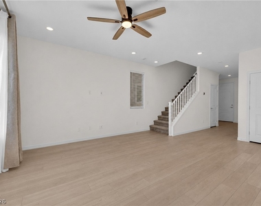 10265 Restless River Street - Photo Thumbnail 15
