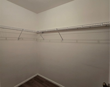 2180 Pinetop Lane - Photo Thumbnail 13