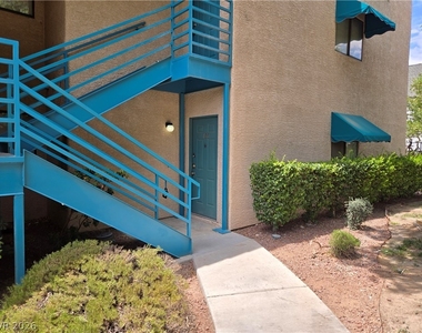 2180 Pinetop Lane - Photo Thumbnail 2