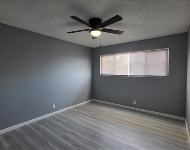 3240 N Michael Way - Photo Thumbnail 9