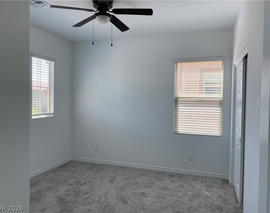 8179 Skye Plum Street - Photo Thumbnail 15