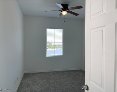 8179 Skye Plum Street - Photo Thumbnail 8
