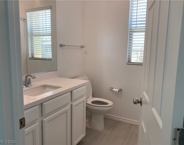 8179 Skye Plum Street - Photo Thumbnail 17