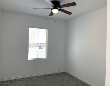 8179 Skye Plum Street - Photo Thumbnail 9