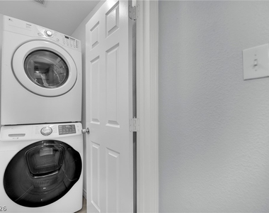 2221 Santa Clara Drive - Photo Thumbnail 15