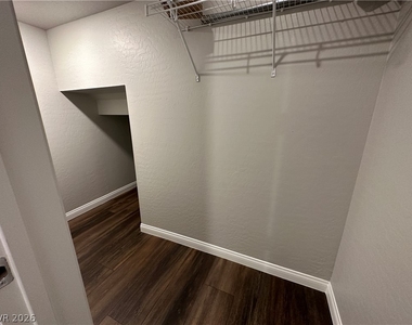 11617 Cedar Shore Avenue - Photo Thumbnail 10