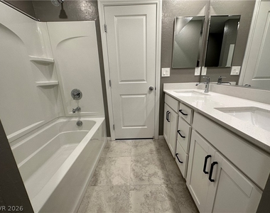 11617 Cedar Shore Avenue - Photo Thumbnail 15