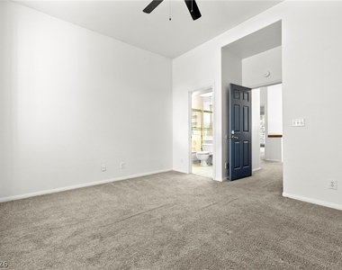 7600 Painted Dunes Drive - Photo Thumbnail 23