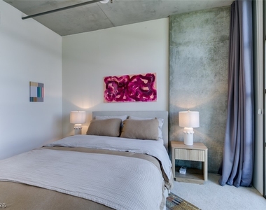 353 Bonneville Ave - Photo Thumbnail 29