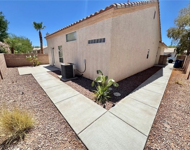 8316 Donatello Court - Photo Thumbnail 26