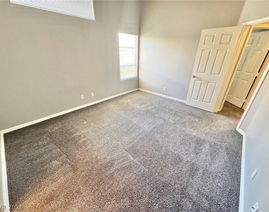 8316 Donatello Court - Photo Thumbnail 22