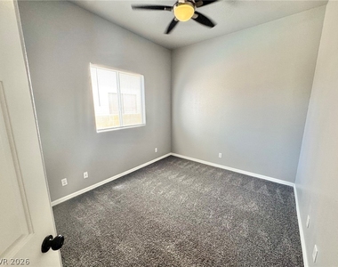 8316 Donatello Court - Photo Thumbnail 7