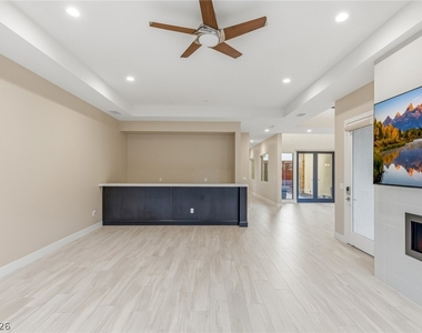 64 Grey Feather Drive - Photo Thumbnail 18