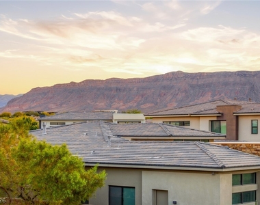 64 Grey Feather Drive - Photo Thumbnail 57