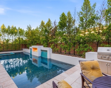 64 Grey Feather Drive - Photo Thumbnail 52