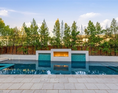 64 Grey Feather Drive - Photo Thumbnail 49