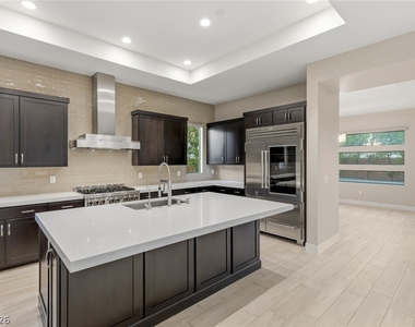 64 Grey Feather Drive - Photo Thumbnail 7