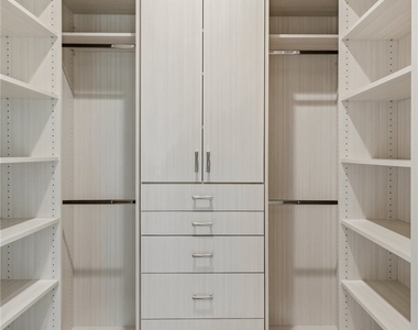64 Grey Feather Drive - Photo Thumbnail 38