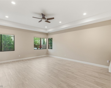 64 Grey Feather Drive - Photo Thumbnail 15