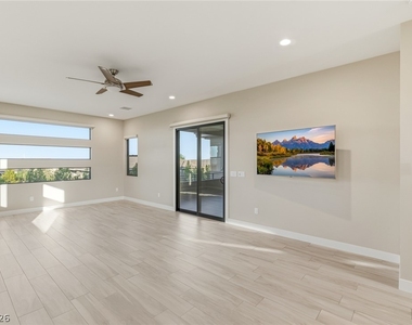 64 Grey Feather Drive - Photo Thumbnail 28