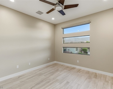 64 Grey Feather Drive - Photo Thumbnail 45