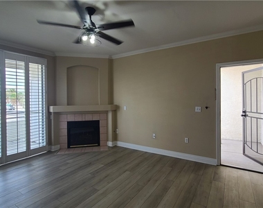 1300 S Arlington Street - Photo Thumbnail 3