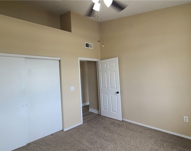 1300 S Arlington Street - Photo Thumbnail 16