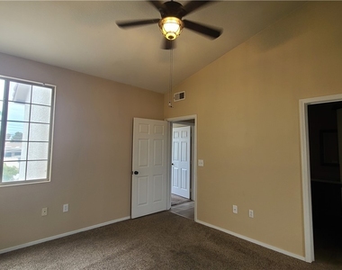1300 S Arlington Street - Photo Thumbnail 20