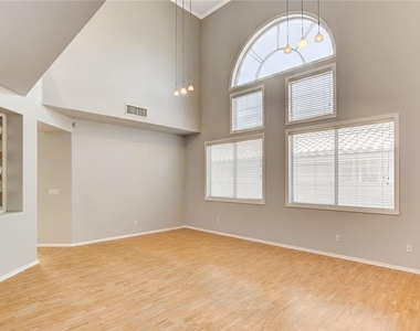 2788 Desert Zinnia Lane - Photo Thumbnail 3