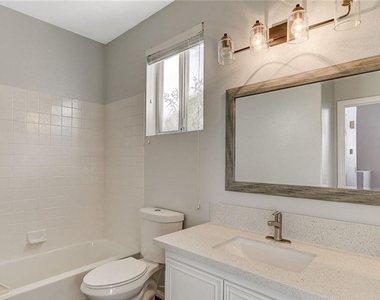 2788 Desert Zinnia Lane - Photo Thumbnail 12
