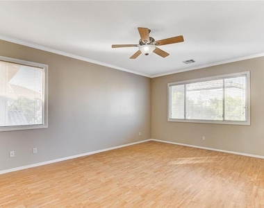 2788 Desert Zinnia Lane - Photo Thumbnail 20