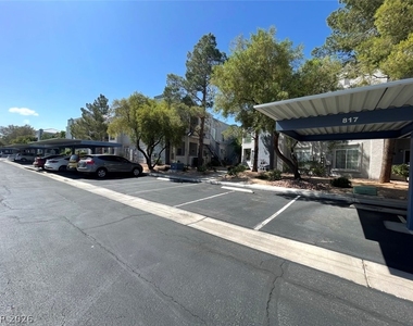 2201 Ramsgate Drive - Photo Thumbnail 4