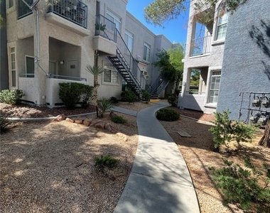 2201 Ramsgate Drive - Photo Thumbnail 5