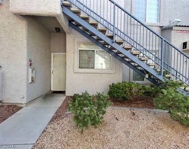 2201 Ramsgate Drive - Photo Thumbnail 3