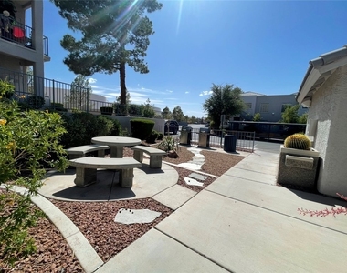 2201 Ramsgate Drive - Photo Thumbnail 12