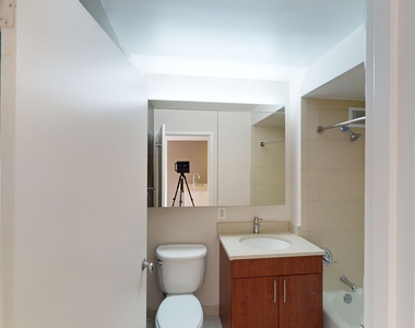 120 W. 21st - Photo Thumbnail 4