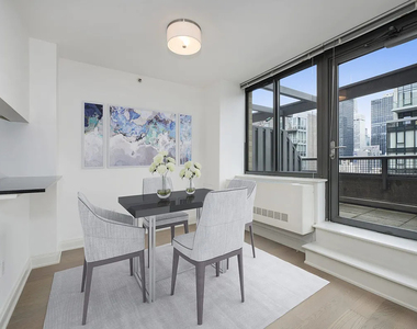 East 33th Street - Photo Thumbnail 3