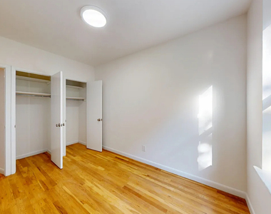 East 65th Street - Photo Thumbnail 8