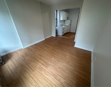 217 East 29th Street - Photo Thumbnail 12