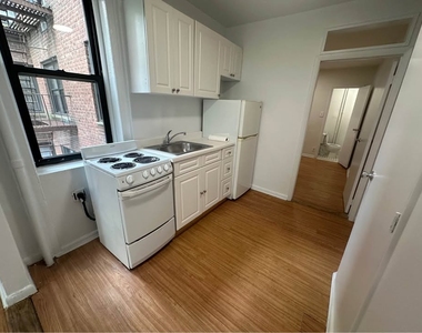 217 East 29th Street - Photo Thumbnail 1